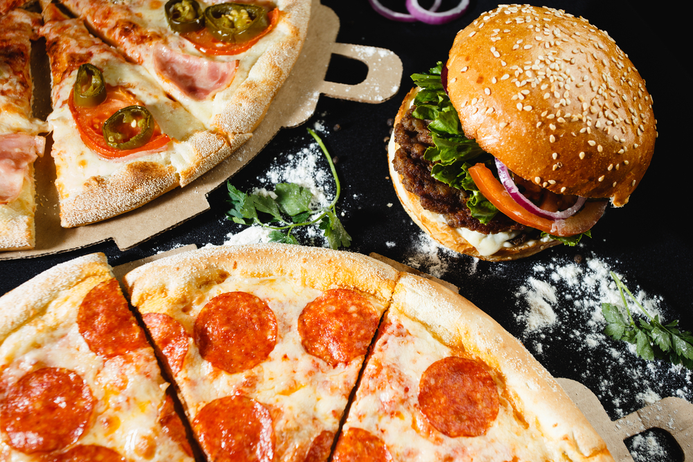 penyebab penyakit jantung burger and pizza